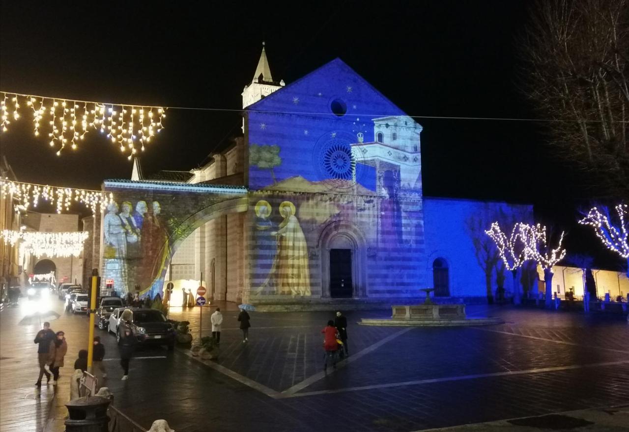 Assisi Garden Suite ภายนอก รูปภาพ