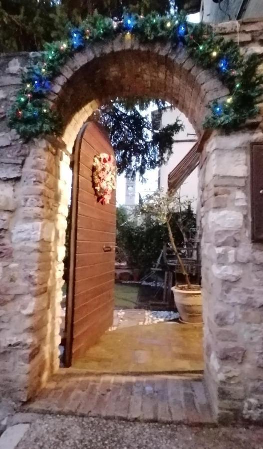 Assisi Garden Suite ภายนอก รูปภาพ