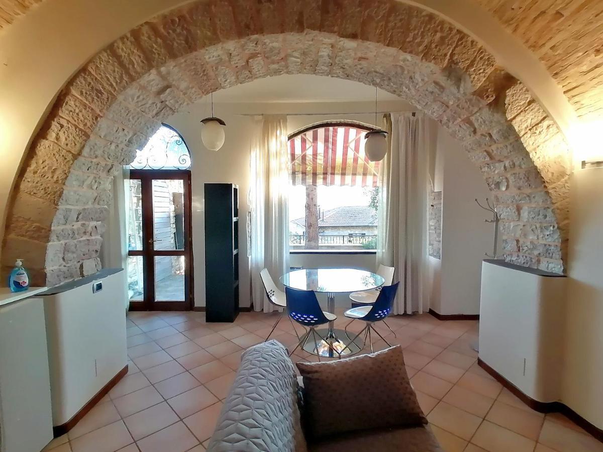 Assisi Garden Suite ภายนอก รูปภาพ