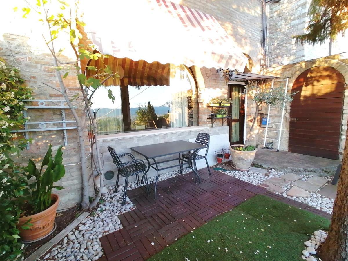 Assisi Garden Suite ภายนอก รูปภาพ
